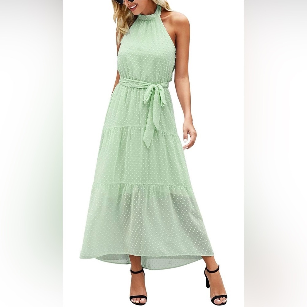 Pretty Garden Halter Swiss Dot Maxi - Picture 2 of 7